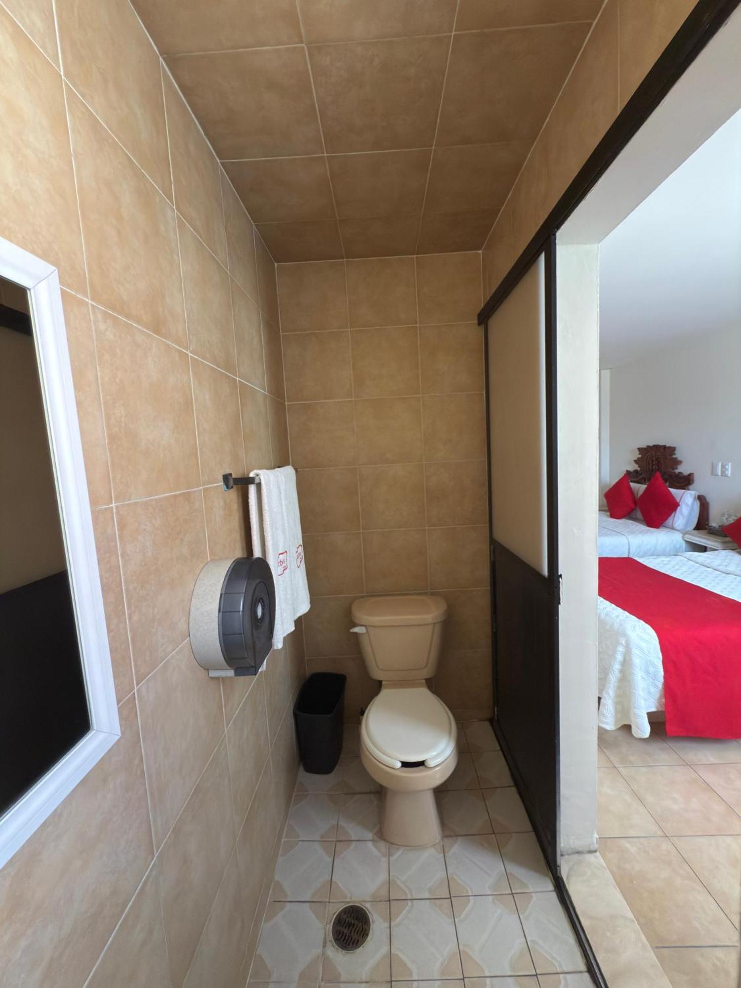 Arbis Hotel